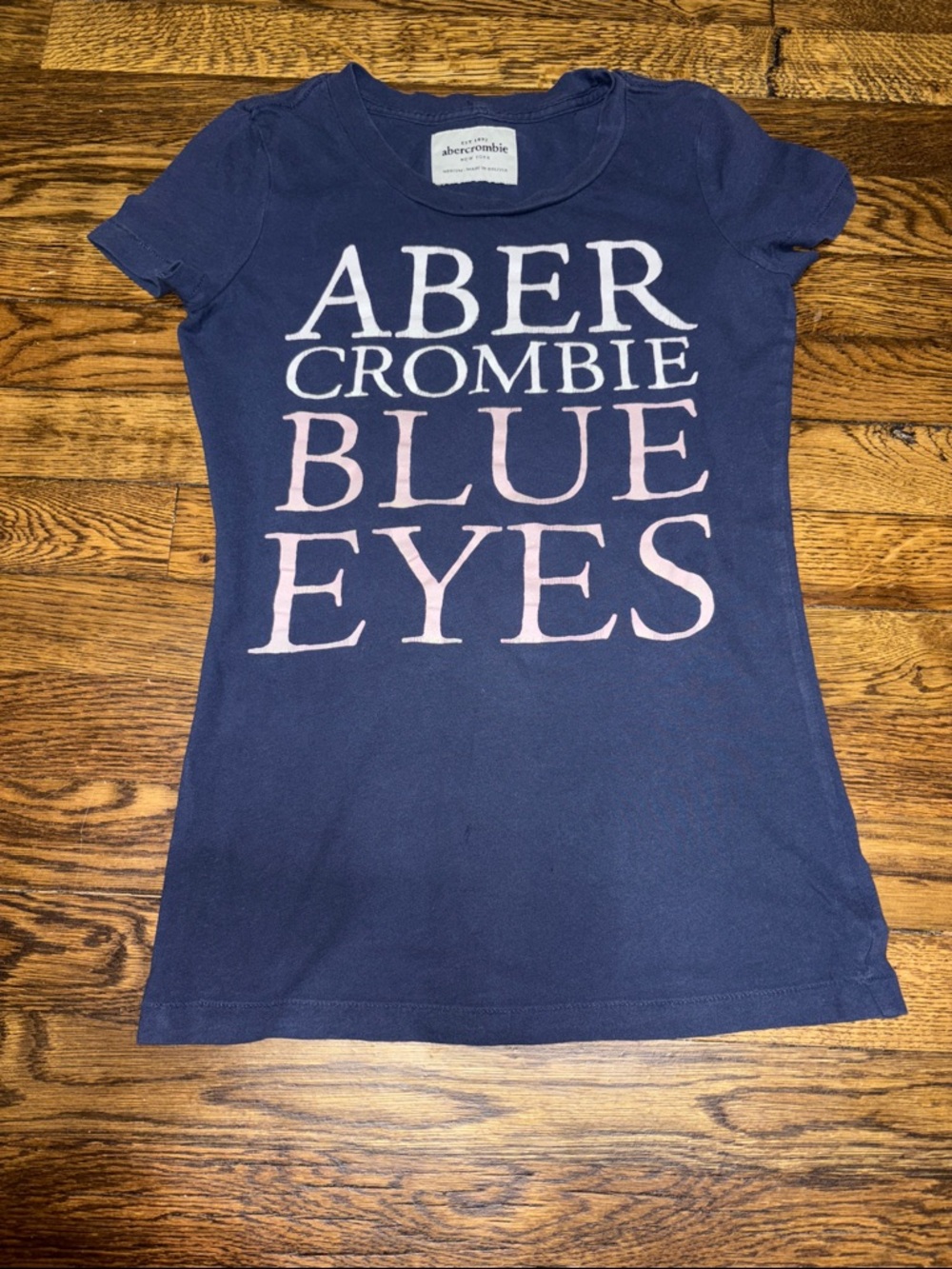 Abercrombie 'Blue Eyes' Navy Graphic Tee